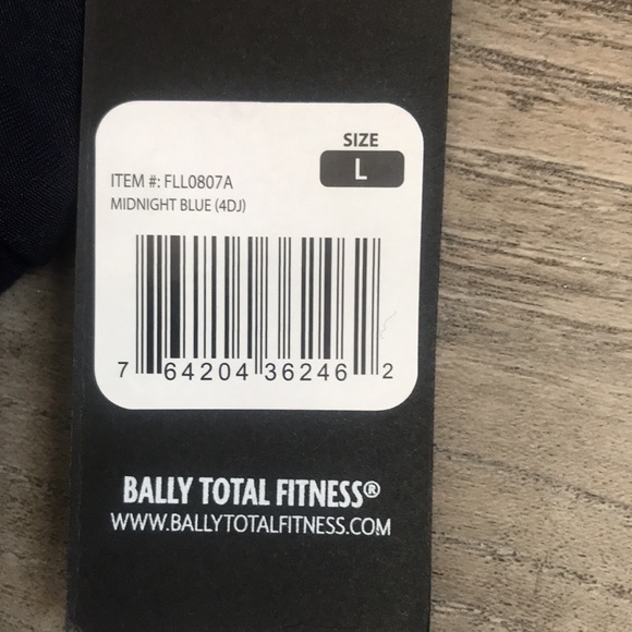 Bally Total Fitness Yoga Pants. - Picture 5 of 11